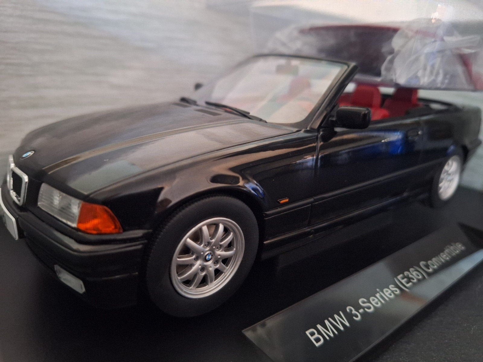 BMW 3 Series E36 Convertible Schaal 1:18, Overige merken, MCG, Nieuw, Ophalen of Verzenden