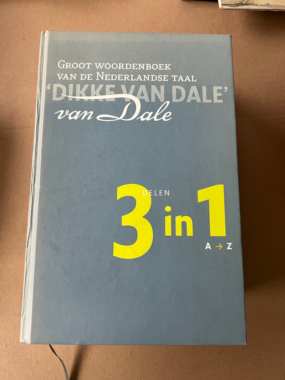Dikke Van Dale 3-in-1: Groot Woordenboek Nederlandse Taal, Boeken, Ophalen of Verzenden, Zo goed als nieuw, Van Dale, Nederlands