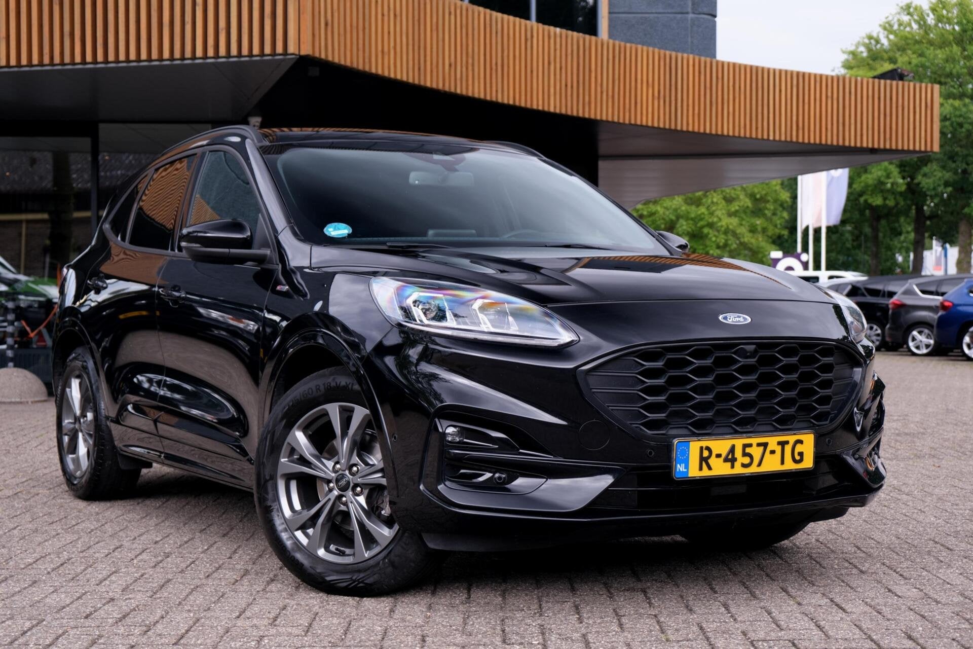 Ford Kuga 1.5 EcoBoost ST-Line|ACC|Trekhaak|Camera|Winterpak, Voorwielaandrijving, 15 km/l, Euro 6, 150 pk