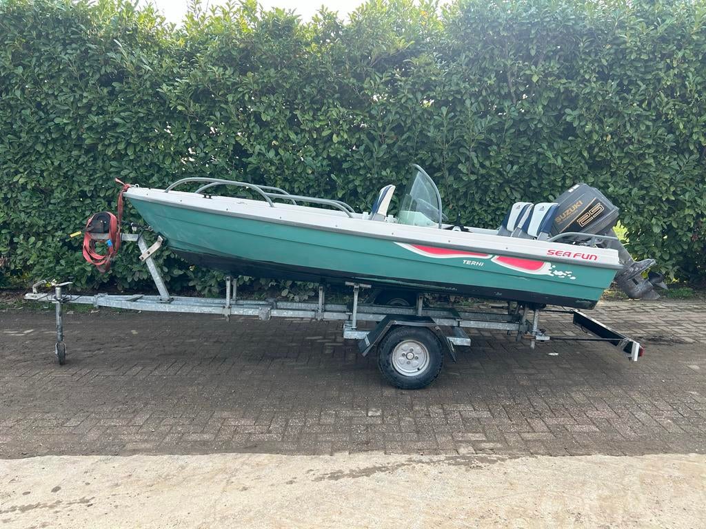 Terhi Sea Fun Consoleboot met Suzuki 25 PK en trailer, Watersport en Boten, Vis- en Consoleboten, Ophalen, 10 tot 30 pk, Gebruikt