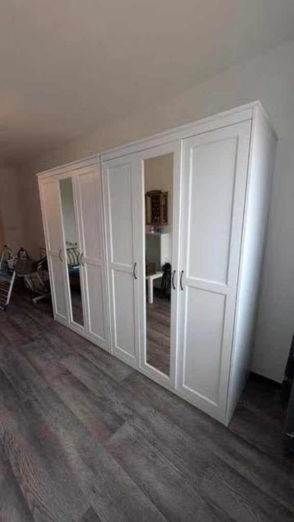 2x Songesand kledingkast 3 doors wardrobe spiegel Ikea wit, Huis en Inrichting, Kasten | Kledingkasten, Ophalen, 100 tot 150 cm