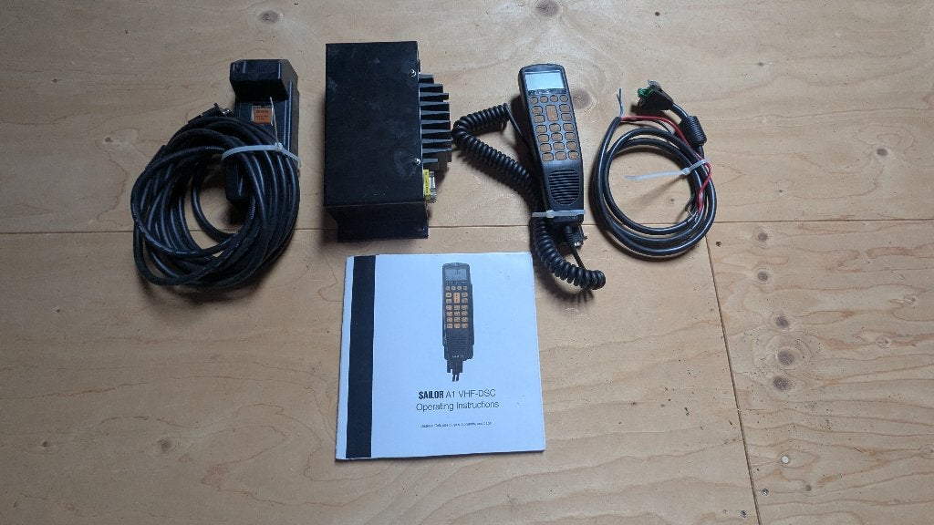 sailor a1 vhf dsc marifoon, Verzenden, Gebruikt, Radio