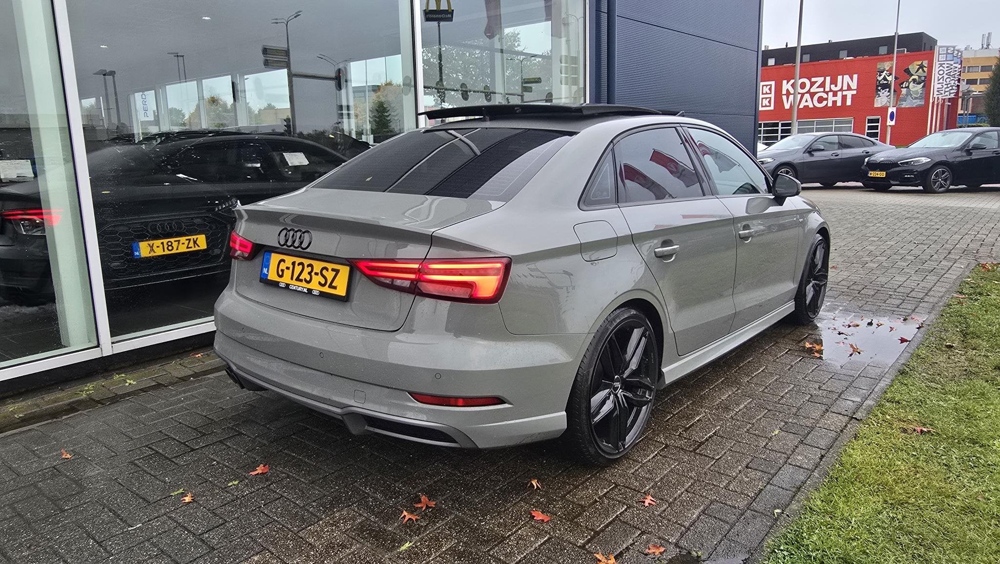 Audi A3 Limousine 35 TFSI Sport S-Line | NAP | DOH |Pano | T, 4 cilinders, 150 pk, Leder en Stof, Origineel Nederlands