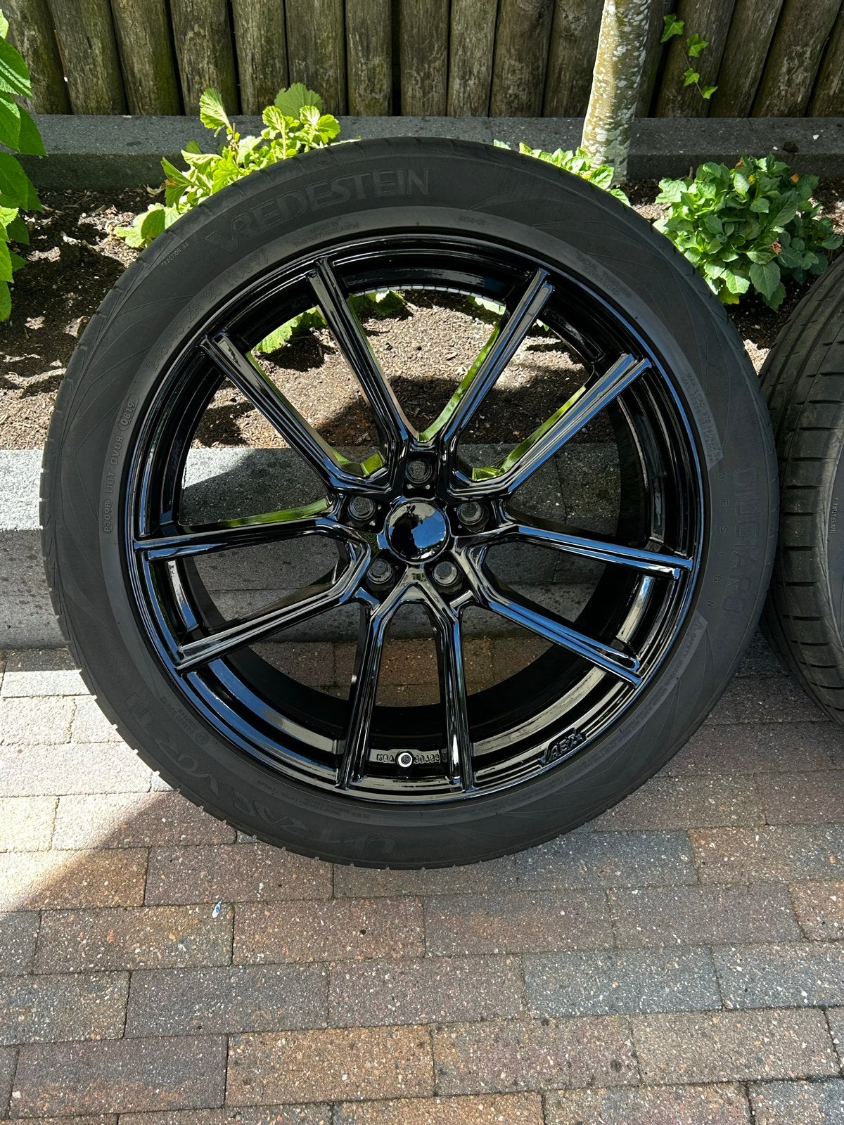 Set van 4 zwarte AEZ velgen met zomerbanden - 20inch, Ophalen, Banden en Velgen, Personenwagen, 20 inch