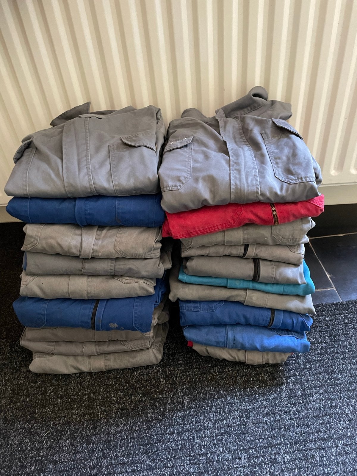Partij werkbroeken en overalls in diverse kleuren en maten, Ophalen of Verzenden