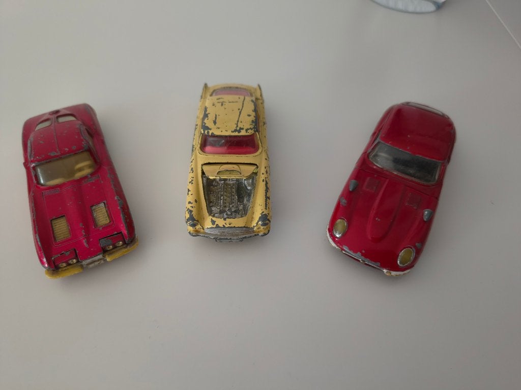 CORGI TOYS MODELS CHEVROLET CORVETTE STING RAY, Ophalen of Verzenden, Gebruikt, Auto, Corgi