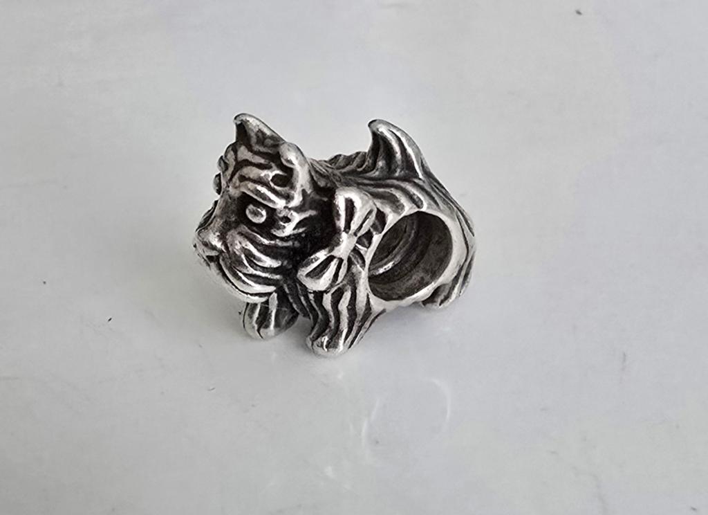 Prachtige NIEUWE zilveren Pandora bedel - hond/terriër, Ophalen of Verzenden, Nieuw, Zilver, Pandora