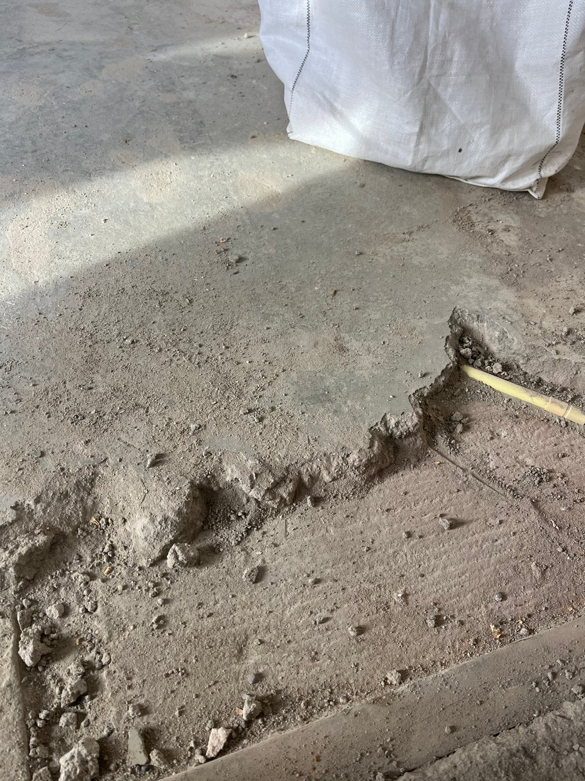Gezoht-zand cement dekvloer 4 cm 1e verd- Hilversumse Meent, Ophalen