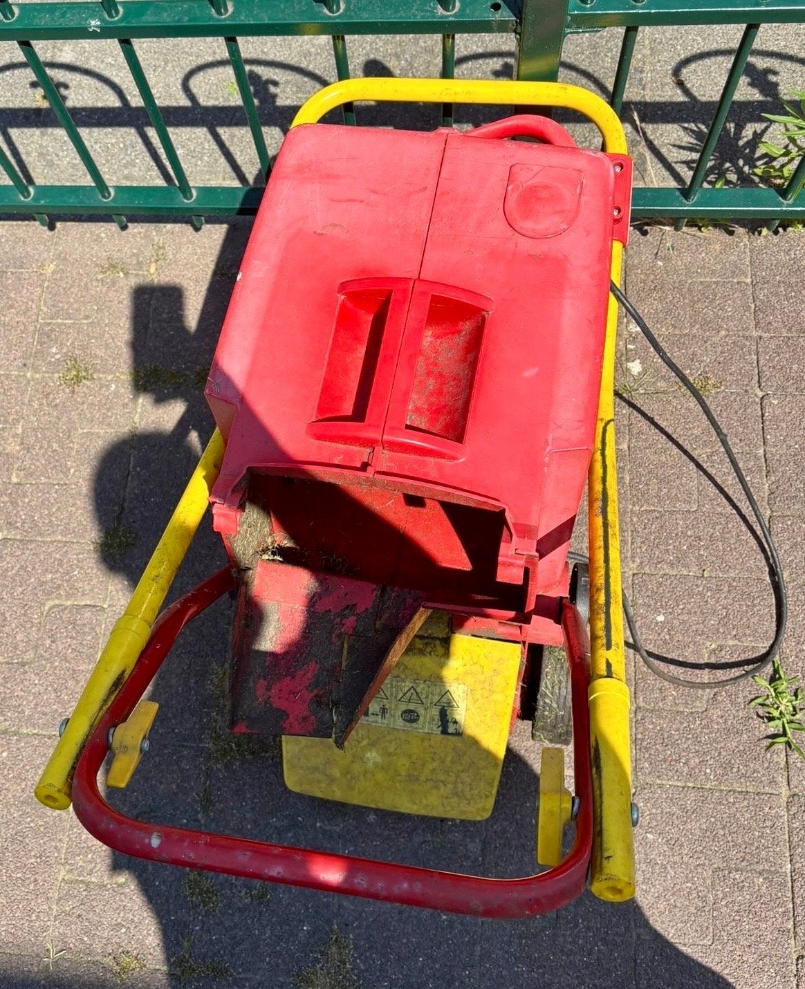 WOLF-Garten grasmaaier 32 E - Elektrisch, Tuin en Terras, Grasmaaiers, Gebruikt, Elektrische grasmaaier, 30 t/m 39 cm, Cirkelmaaier