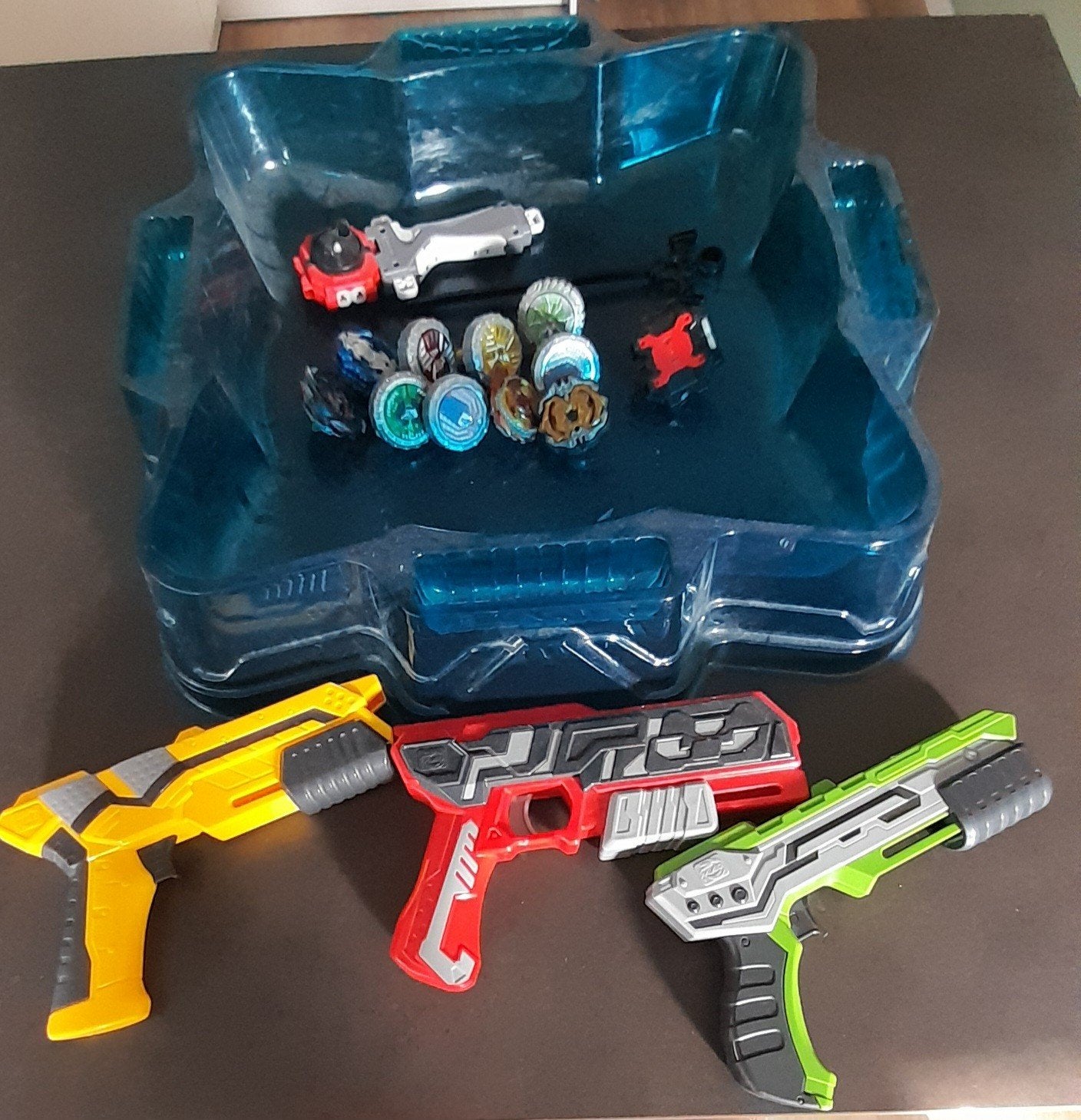 Beyblade Burst Arena met Beyblades en Spinner MAD, Ophalen of Verzenden, Gebruikt, Jongen of Meisje