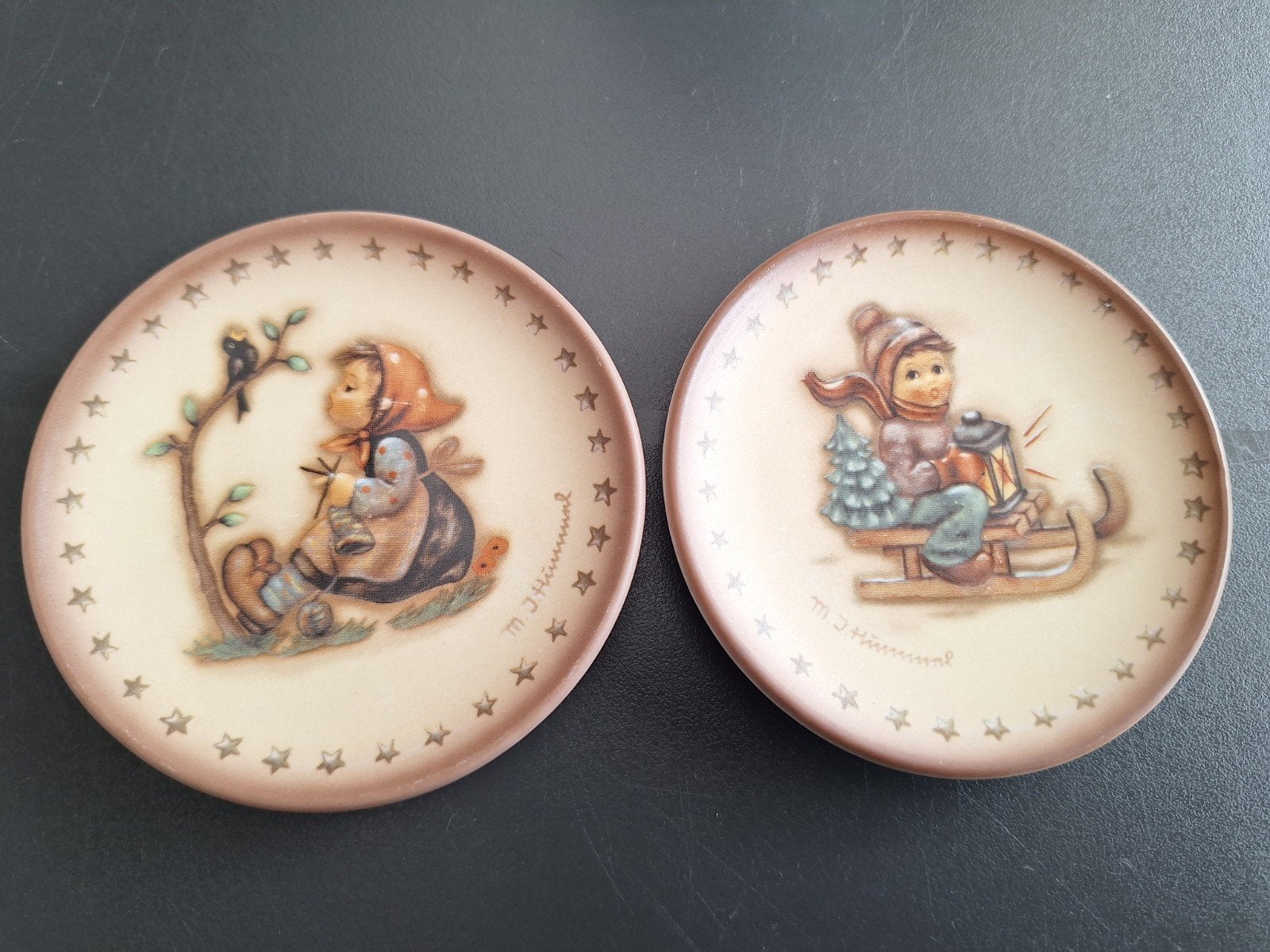 Set van 2 Hummel schaaltjes - Goebel - Vintage, Ophalen of Verzenden, Zo goed als nieuw, Porselein