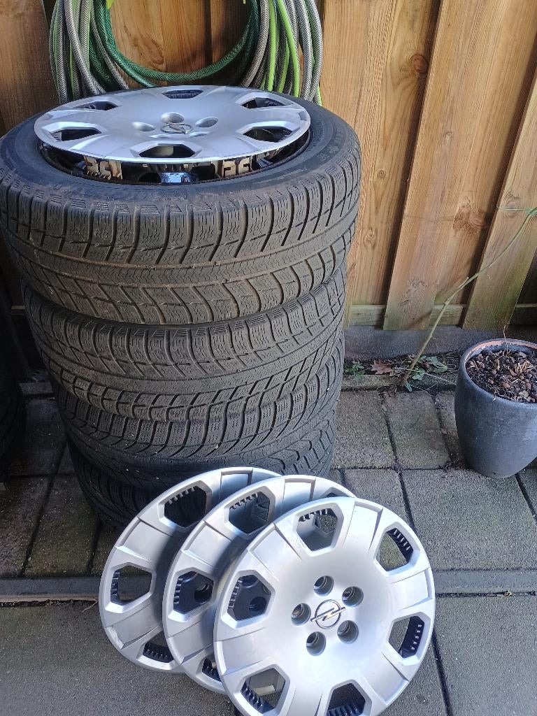 Winterbanden -Koopje, Auto-onderdelen, Banden en Velgen, Ophalen, Gebruikt, 16 inch, Banden en Velgen