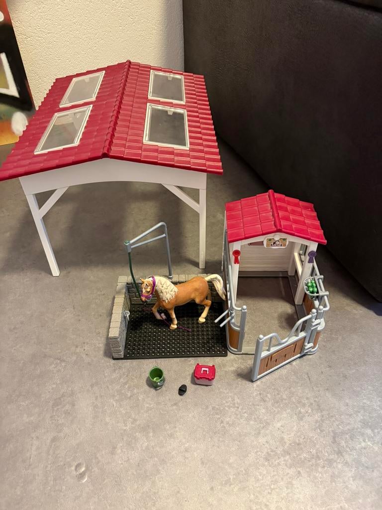 Schleich paardenbak/rijbak/poetsplaats en paddock, Ophalen of Verzenden, Zo goed als nieuw