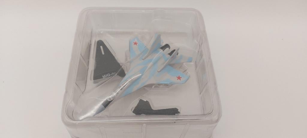 Delprado schaalmodel MIG 29, Hobby en Vrije tijd, Modelbouw | Vliegtuigen en Helikopters, Nieuw, Vliegtuig, 1:72 tot 1:144, Overige merken