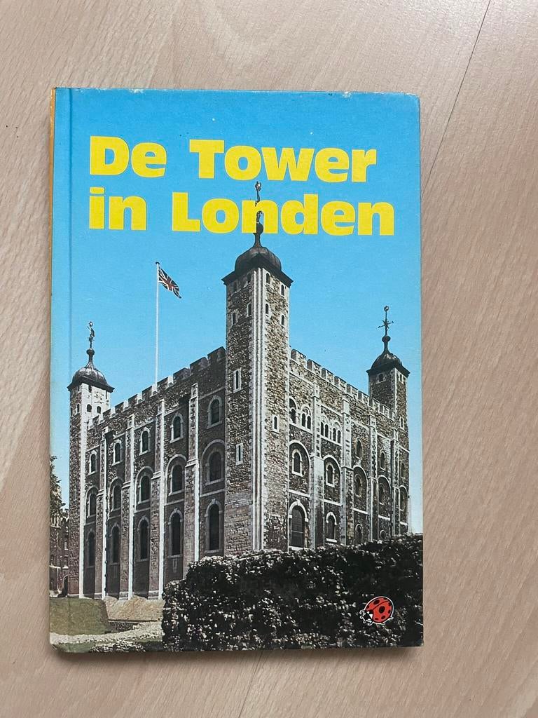 Mooi hardcover Boekje over de Tower in Londen, Ophalen of Verzenden, Zo goed als nieuw, Overige onderwerpen