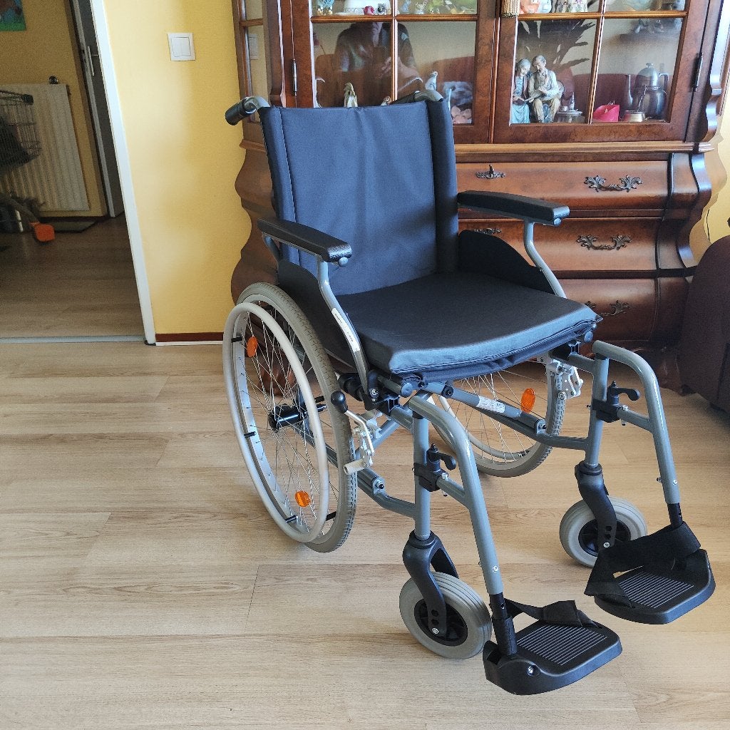 Rolstoel inklapbaar, Diversen, Rolstoelen, Ophalen, Inklapbaar, Zo goed als nieuw, Duwrolstoel
