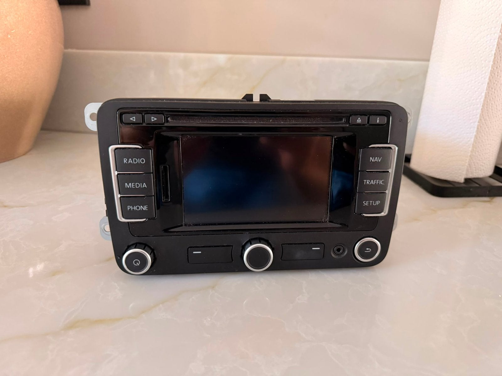 Inbouw radio, Ophalen, Zo goed als nieuw