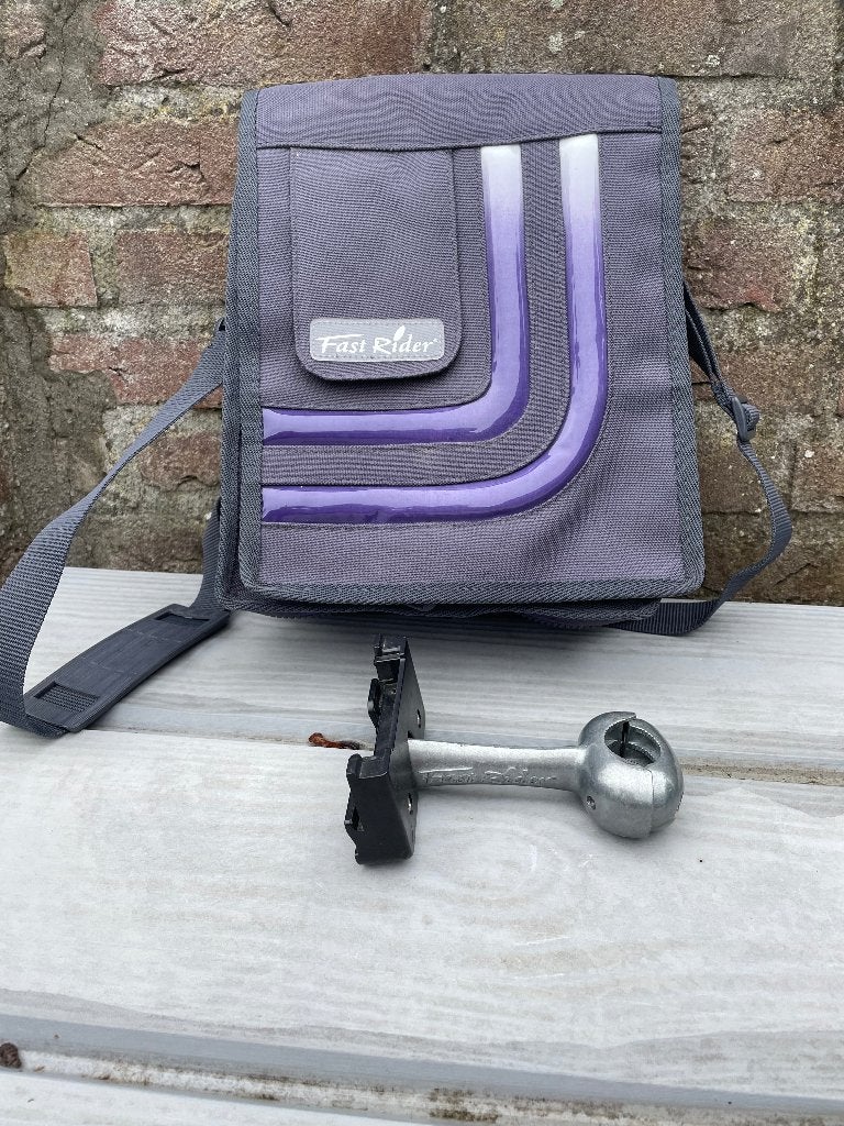FastRider stuurfietstas € 10, Ophalen