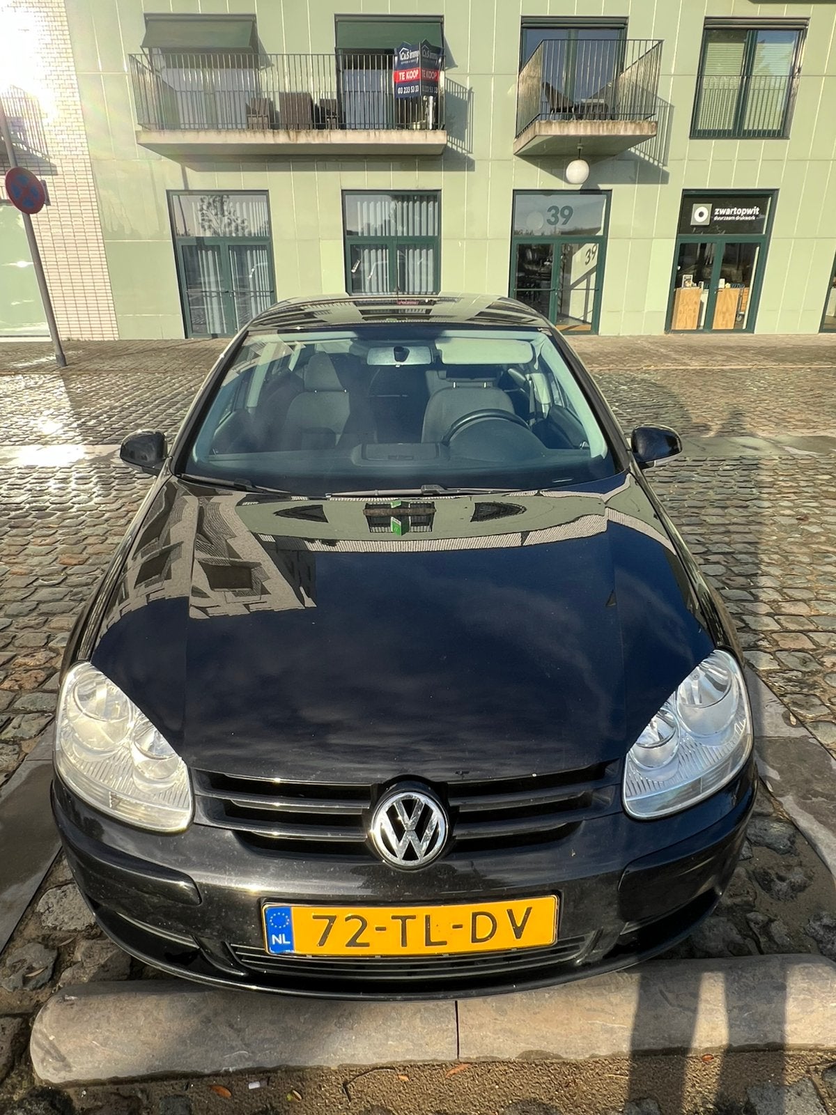Volkswagen Golf 1.6 16V FSI 85KW 5D 2006 Zwart, Voorwielaandrijving, 4 cilinders, 620 kg, Zwart