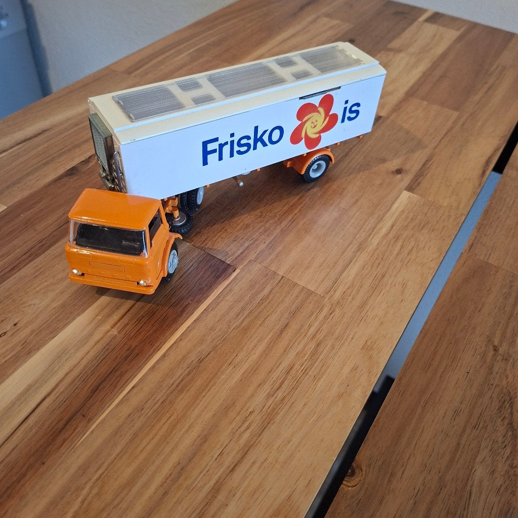 FORD,S D 800 TRUCK & KOELTRAILER LAADKLEP,KIEPER NIEUW & DIV, Verzenden, Nieuw, Bus of Vrachtwagen, Tekno