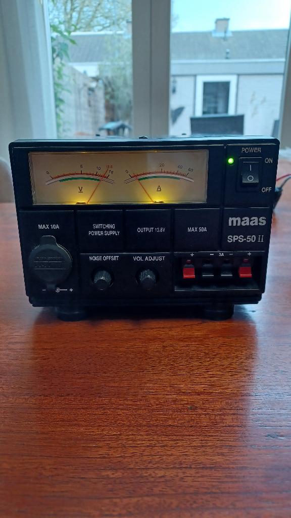 Maas SPS 50 II  Voeding 9 - 16 Volt  50 Amp, Ophalen of Verzenden, Zo goed als nieuw, Zender en Ontvanger