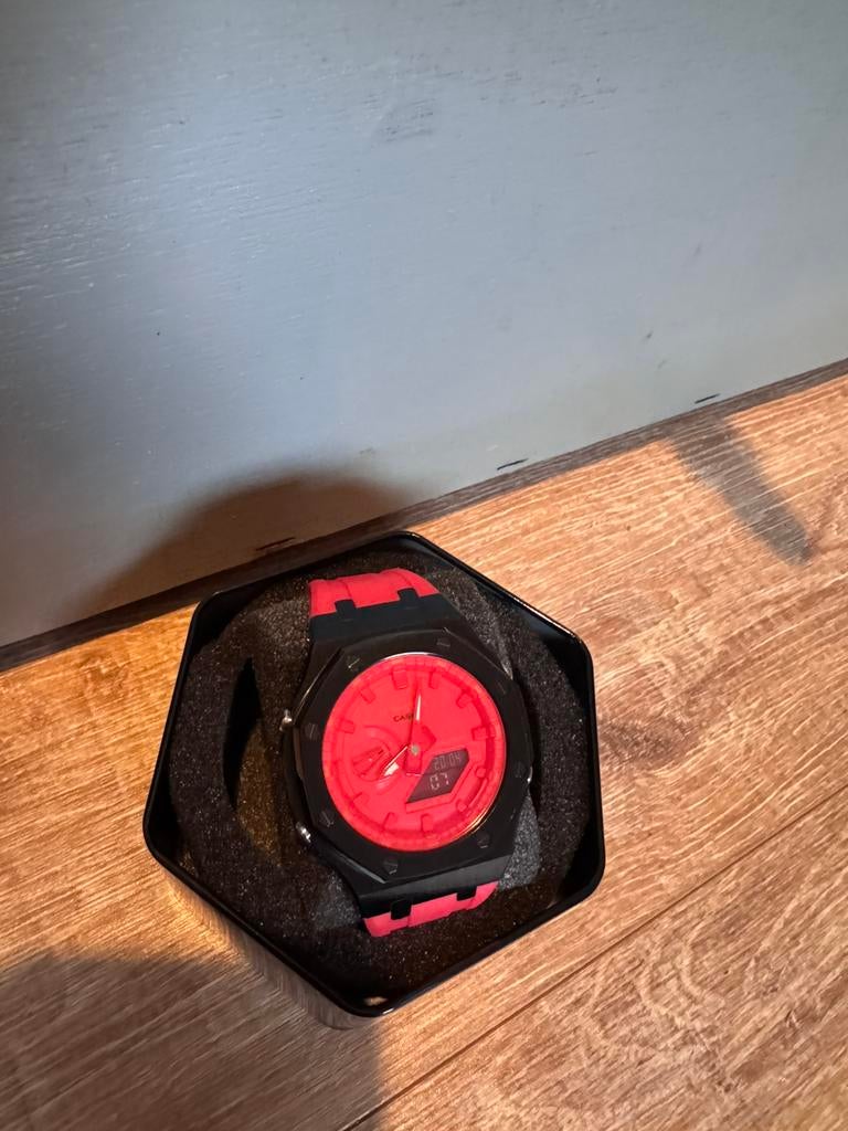 Casio G-Shock  GA-2100 custom steel case/rubber band, Sieraden, Tassen en Uiterlijk, Horloges | Heren, Casio, Staal, Polshorloge