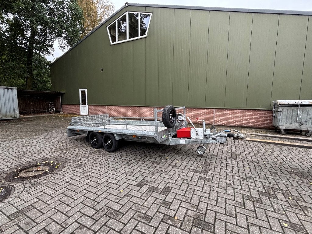 Hapert machinetransporter, Auto diversen, Ophalen, Zo goed als nieuw