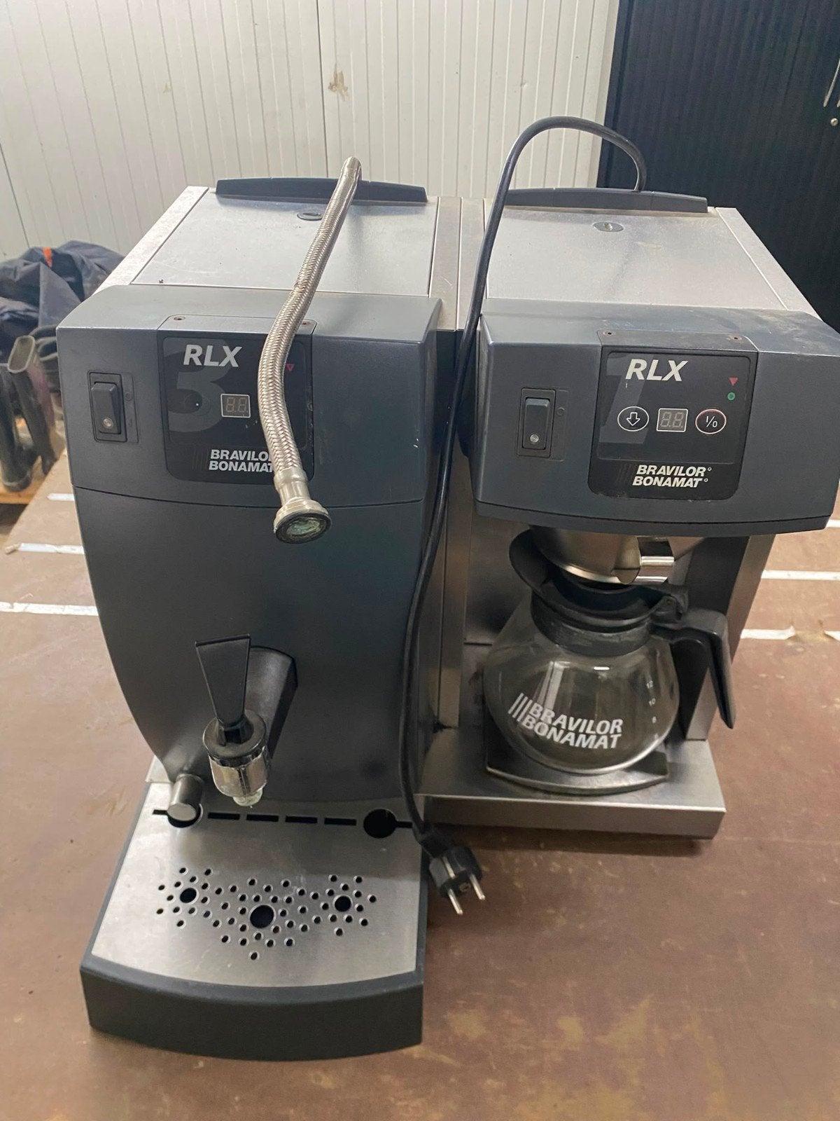 Bravilor Bonamat RLX filter koffie apparaat, Ophalen