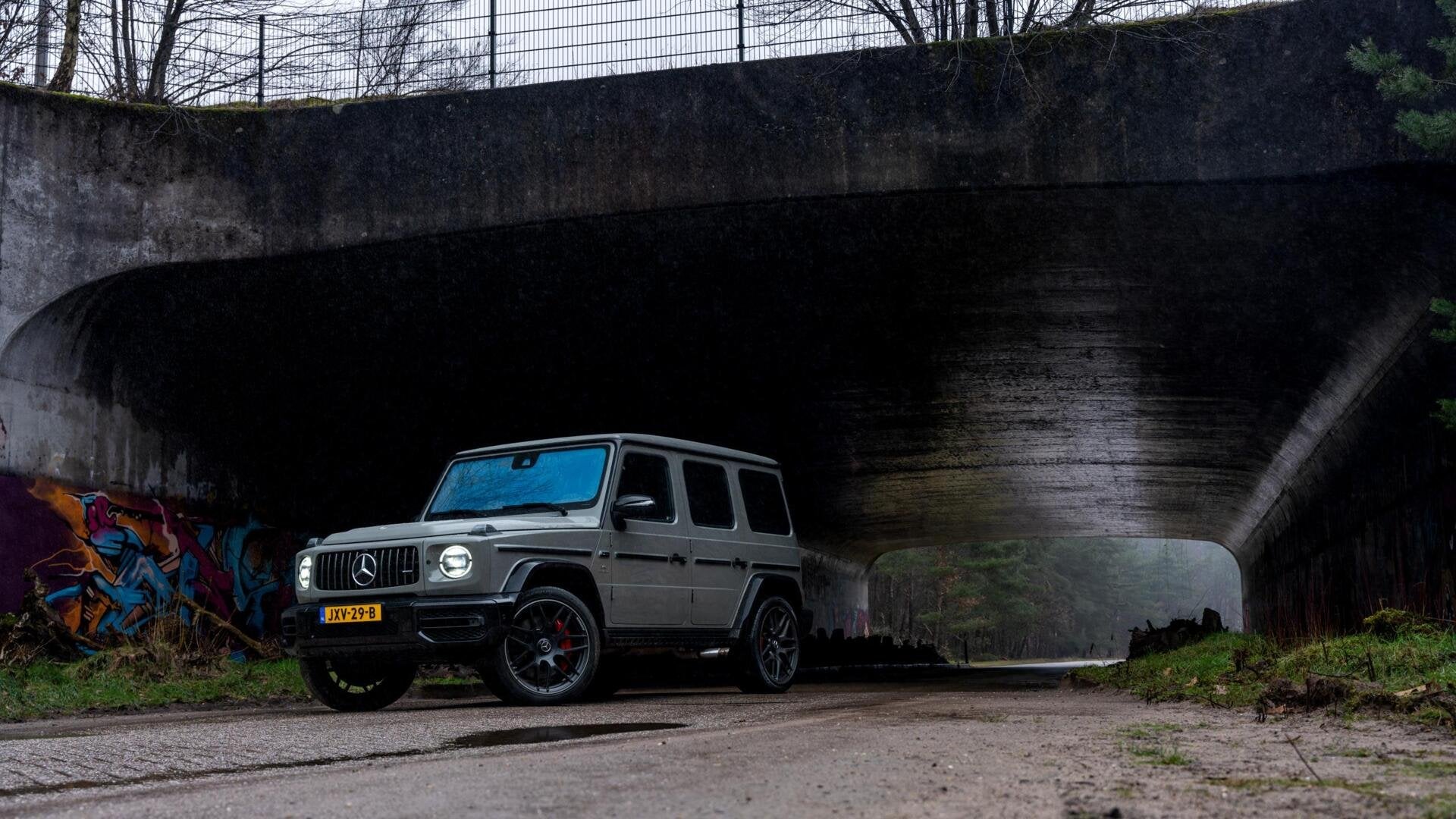 Mercedes G-klasse 63 SCHUIFDAK|BURMESTER|MASSAGE|STOELKOELIN, Gebruikt, G-Klasse, Leder, Bedrijf