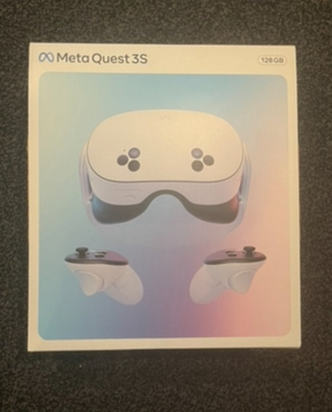 Meta Quest 3S VR headset 128GB ( 1 jaar oud ) + doos + lader, Spelcomputers en Games, Virtual Reality, Ophalen, Gebruikt, VR-bril