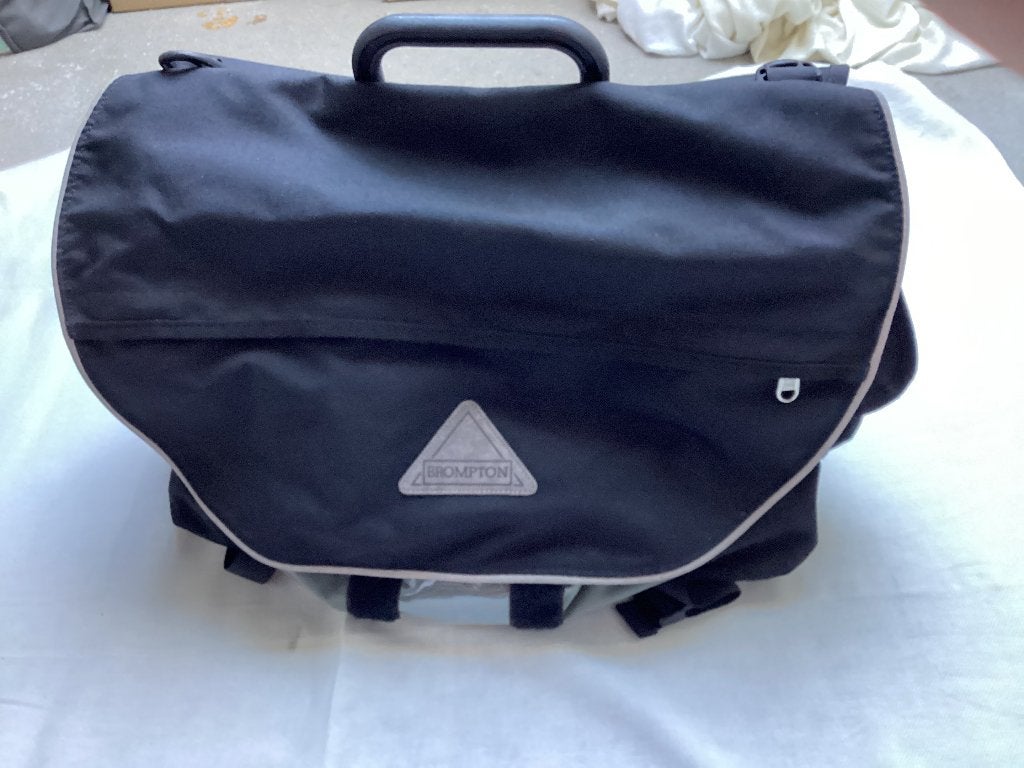 Tas voor de Brompton, Ophalen, Gebruikt, Frame, Kunststof