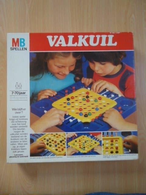 Valkuil, bordspel. MB, Een of twee spelers, Ophalen of Verzenden