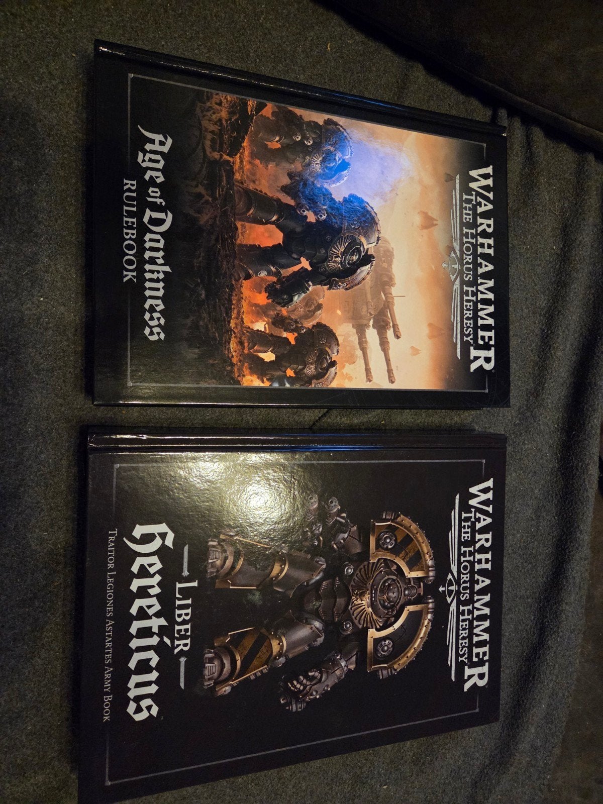 Age of Darkness rulebook + Liber Hereticus, Ophalen of Verzenden, Zo goed als nieuw, Warhammer 40000, Boek of Catalogus