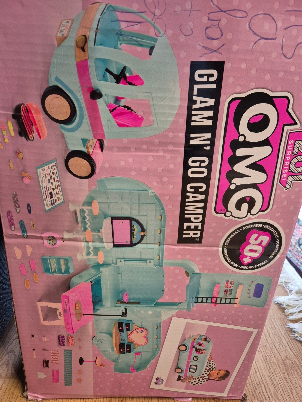 LOL OMG Glam N' Go Camper met accessoires en poppen, Ophalen of Verzenden, Zo goed als nieuw, Overige typen