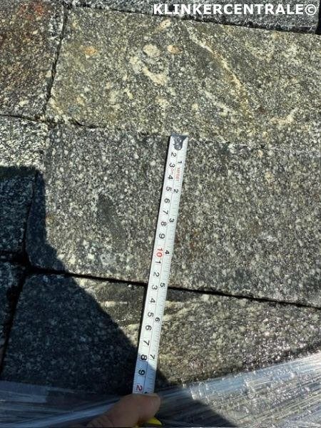 30m2 gemêleerd natuurst. klinkers 26x12,5x8cm kinderkoppen, Tuin en Terras, Tegels en Klinkers, Bij dit gebruikte product niet meer te achterhalen.