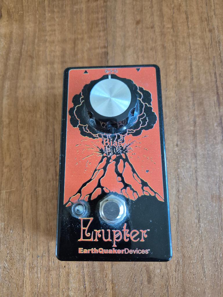 Earthquaker Devices Erupter Ultimate Fuzz Tone, Muziek en Instrumenten, Effecten, Ophalen of Verzenden, Gebruikt, Distortion, Overdrive of Fuzz