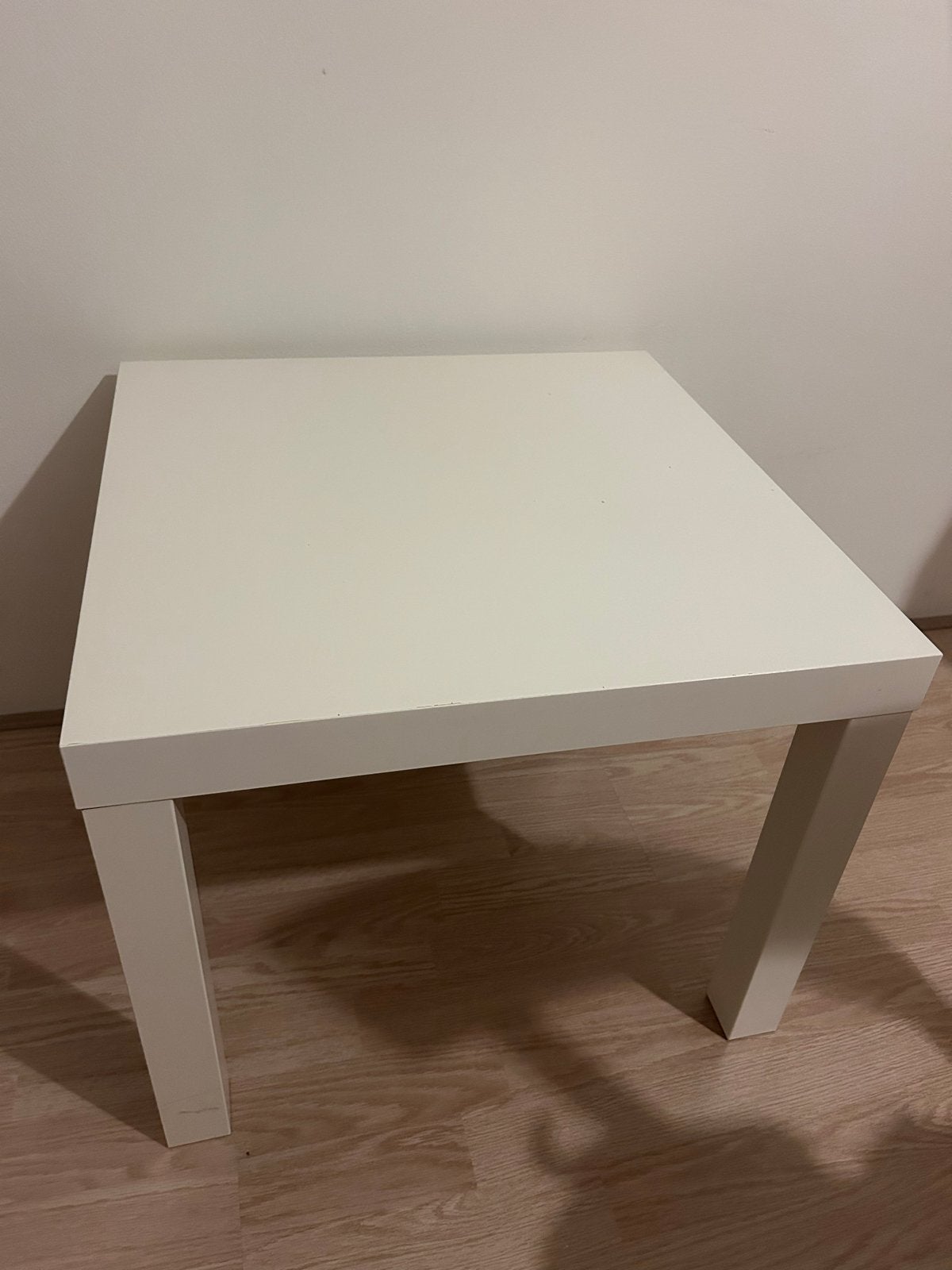Witte salontafel / bijzettafel, Huis en Inrichting, Ophalen, Overige materialen, Gebruikt, Vierkant