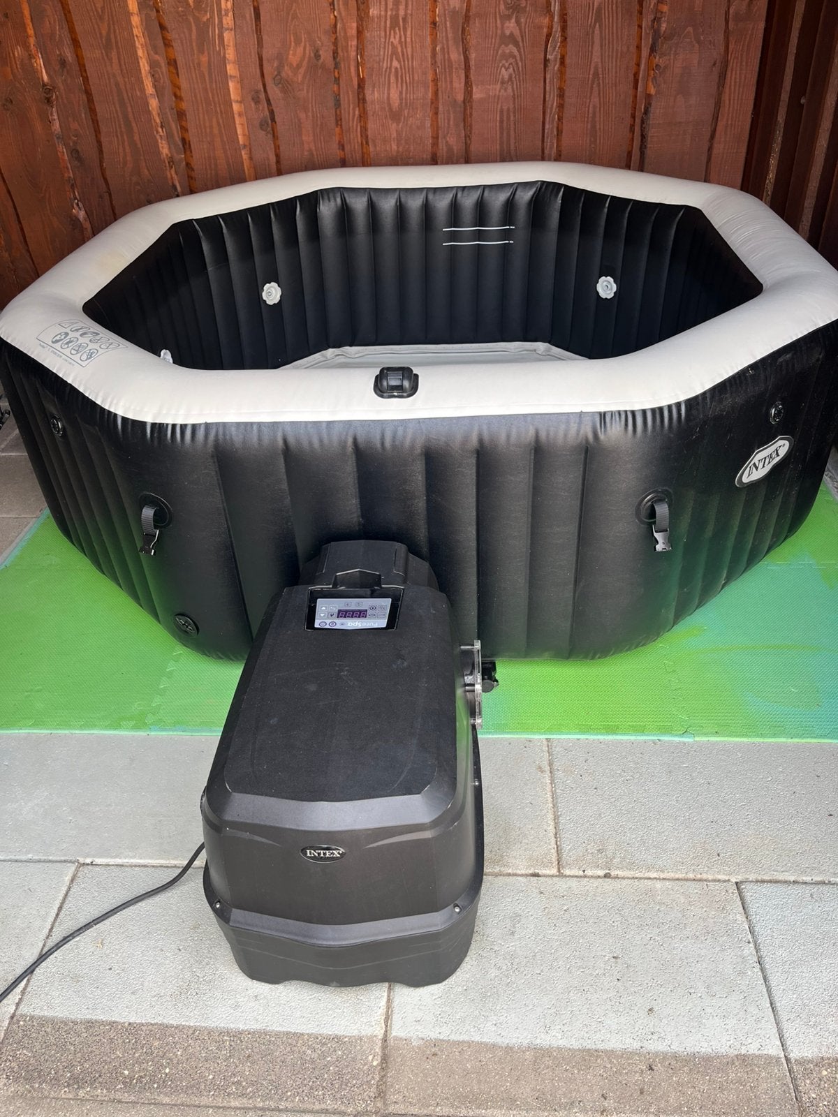 Bubbelbad ter overname. Compleet of onderdelen., Tuin en Terras, Ophalen, Gebruikt, Filter, Opblaasbaar