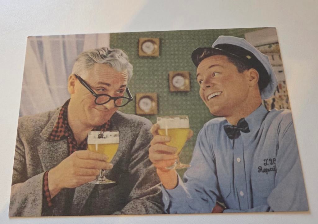 Twee mannen proosten met glas bier, Verzenden, Ongelopen, Overige thema's