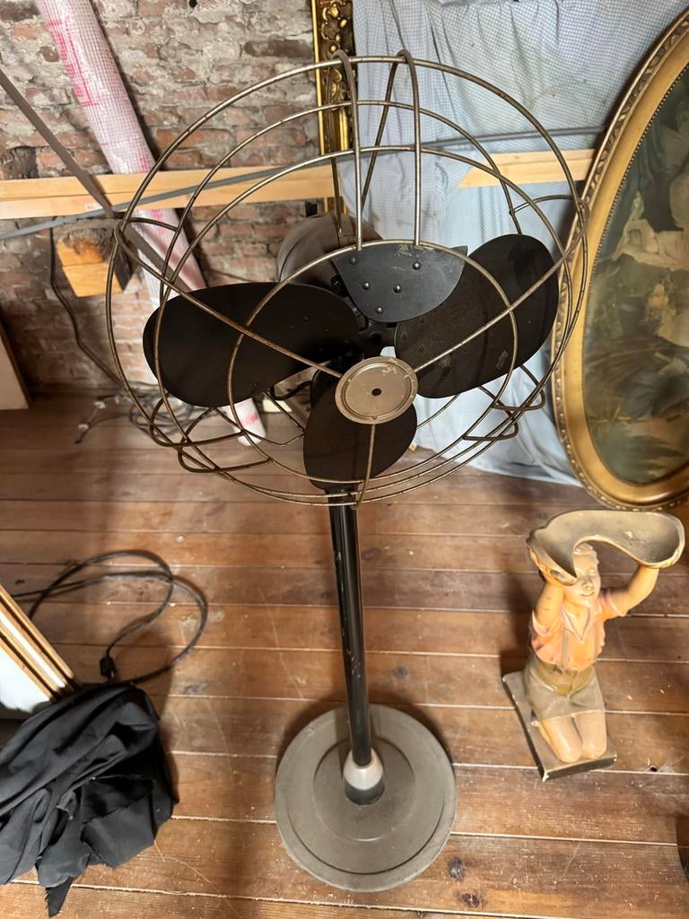 Vintage ventilator op standaard - blad ontbreekt, Ophalen of Verzenden, Niet werkend, Statiefventilator