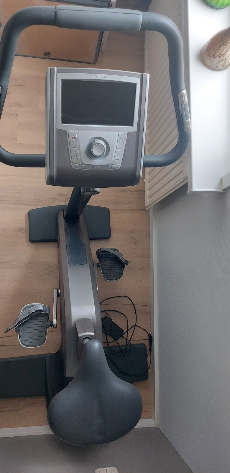 Tunturi E80 Hometrainer, Sport en Fitness, Ophalen, Gebruikt, Benen, Hometrainer