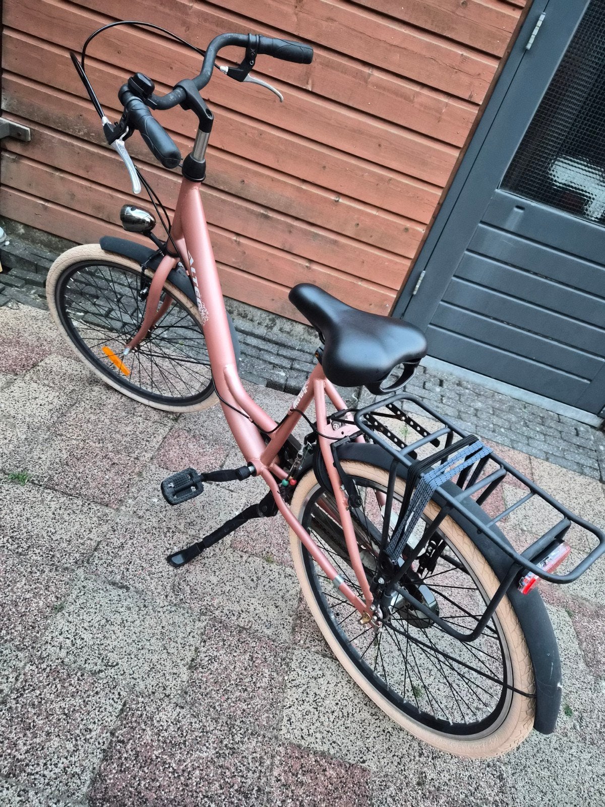Altec zalm meisjesfiets 22 inch, Fietsen en Brommers, Fietsen | Meisjes, Ophalen, Gebruikt, 22 inch