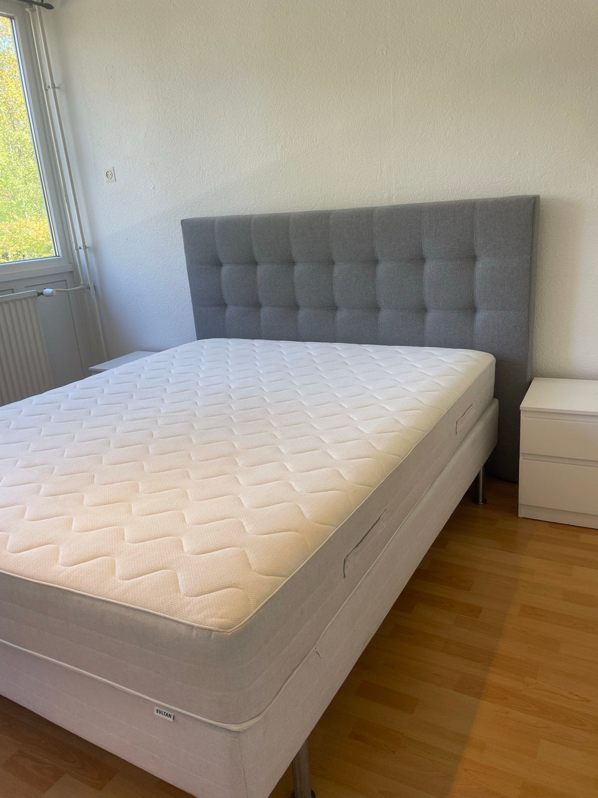 IKEA Sultan bed met hoofdbord en matras - 140x200 cm, Gebruikt, Tweepersoons, 200 cm, 140 cm