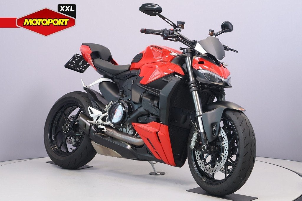 Ducati STREETFIGHTER V2 (bj 2024), Ducati North Europe B.V., Bedrijf, Naked bike, Maanweg 174
2516 AB  Den Haag, NL