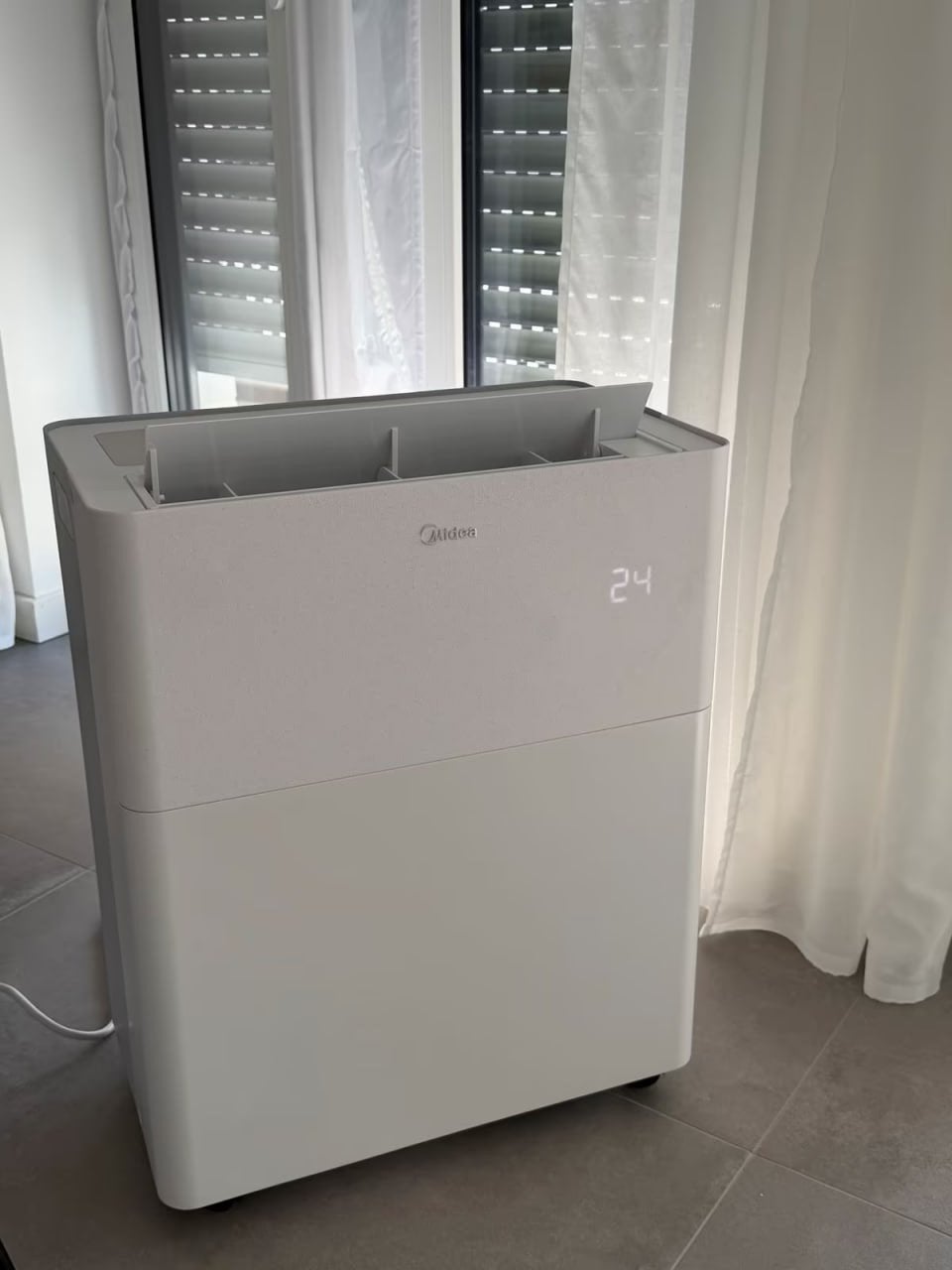 Midea PortaSplit-E mobiele split airco – 3 weken oud, Ophalen of Verzenden, Zo goed als nieuw, Mobiele airco, 3 snelheden of meer