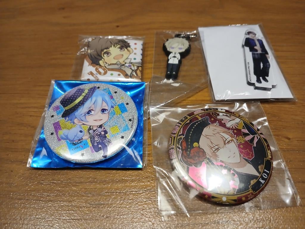 Anime Pins en Sleutelhanger Set - Diverse Karakters, Ophalen, Nieuw, Figuurtje, Speldje of Pin