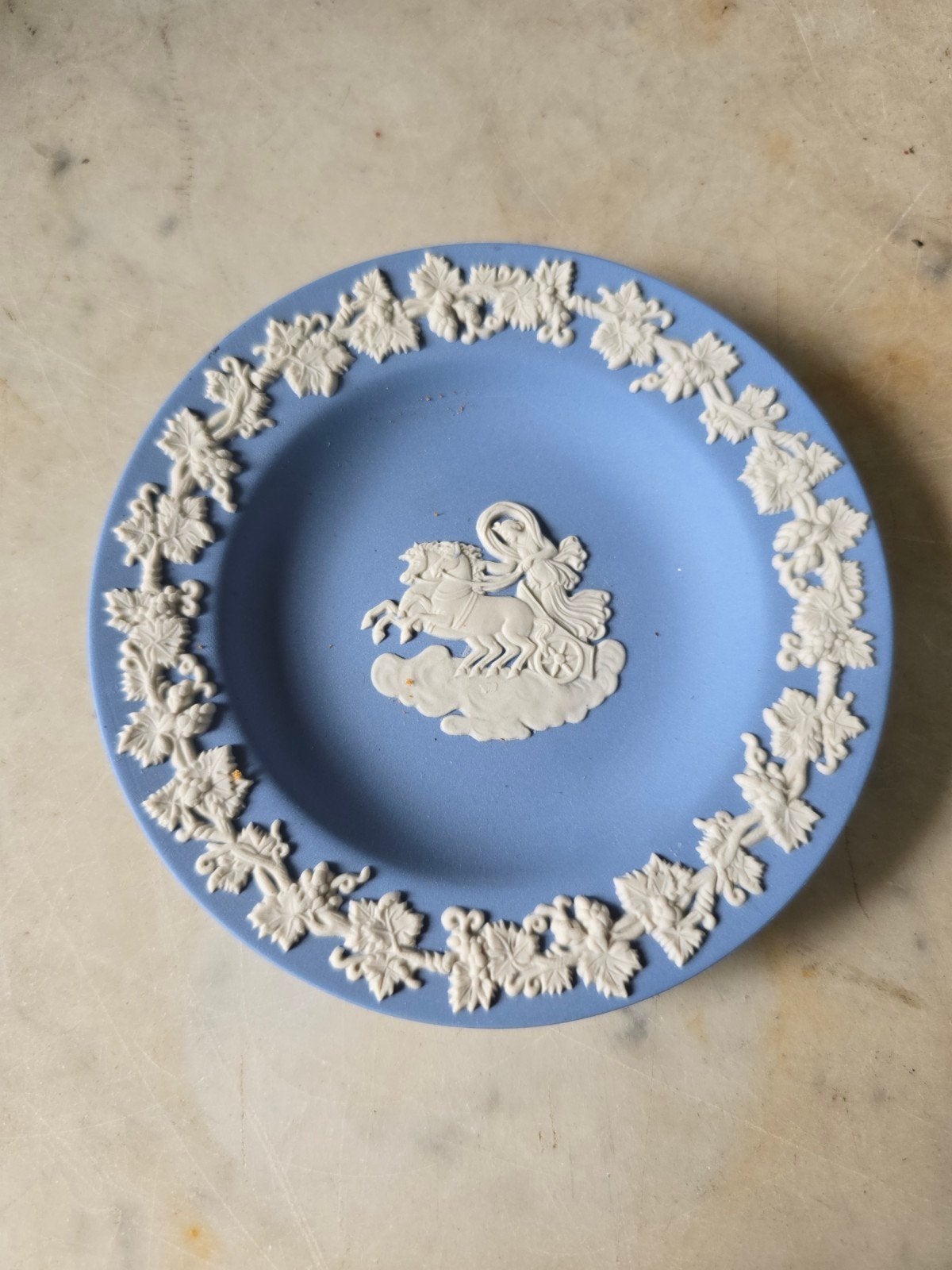 Wedgwood jasperware blue rond schaaltje, Antiek en Kunst, Ophalen of Verzenden