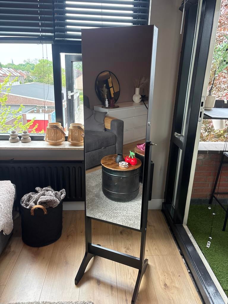 Sieraden spiegel met opbergruimte, Huis en Inrichting, Woonaccessoires | Spiegels, Ophalen, Minder dan 50 cm, Zo goed als nieuw