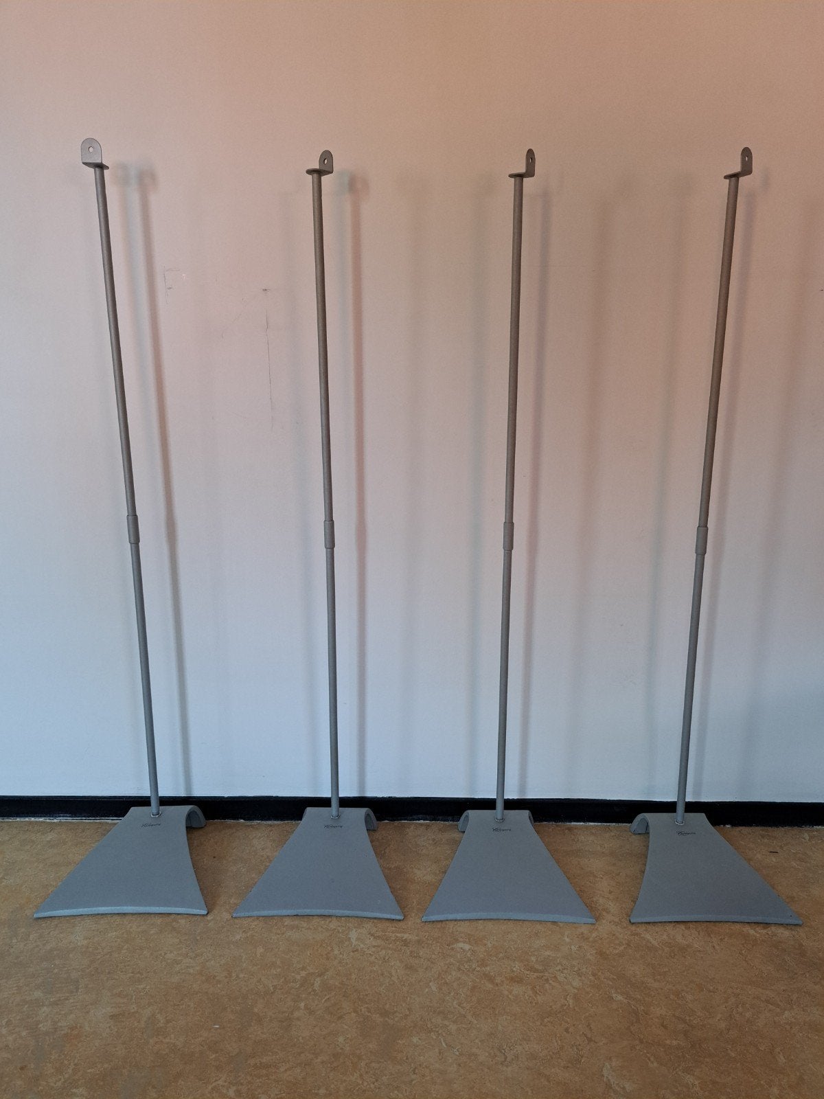 Vogel's Standaard Speakerset - 4 stuks, Gebruikt, Inclusief standaarden, Overige typen, Ophalen