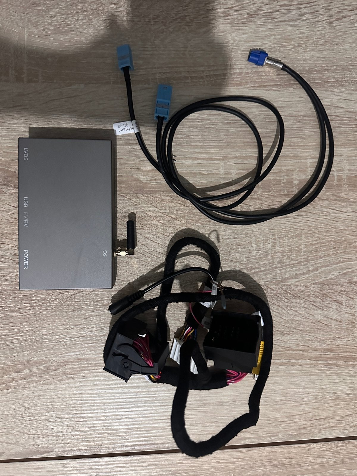 Carplay / Android auto box Volvo V40 2012-2019, Ophalen of Verzenden, Zo goed als nieuw